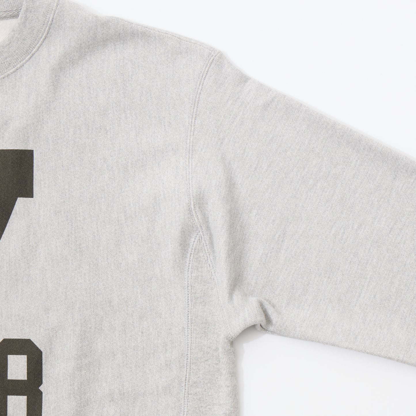 CALIFOLKS CHAMPION REVERSE WEAVE CREW NECK SWEAT - 8Y8
