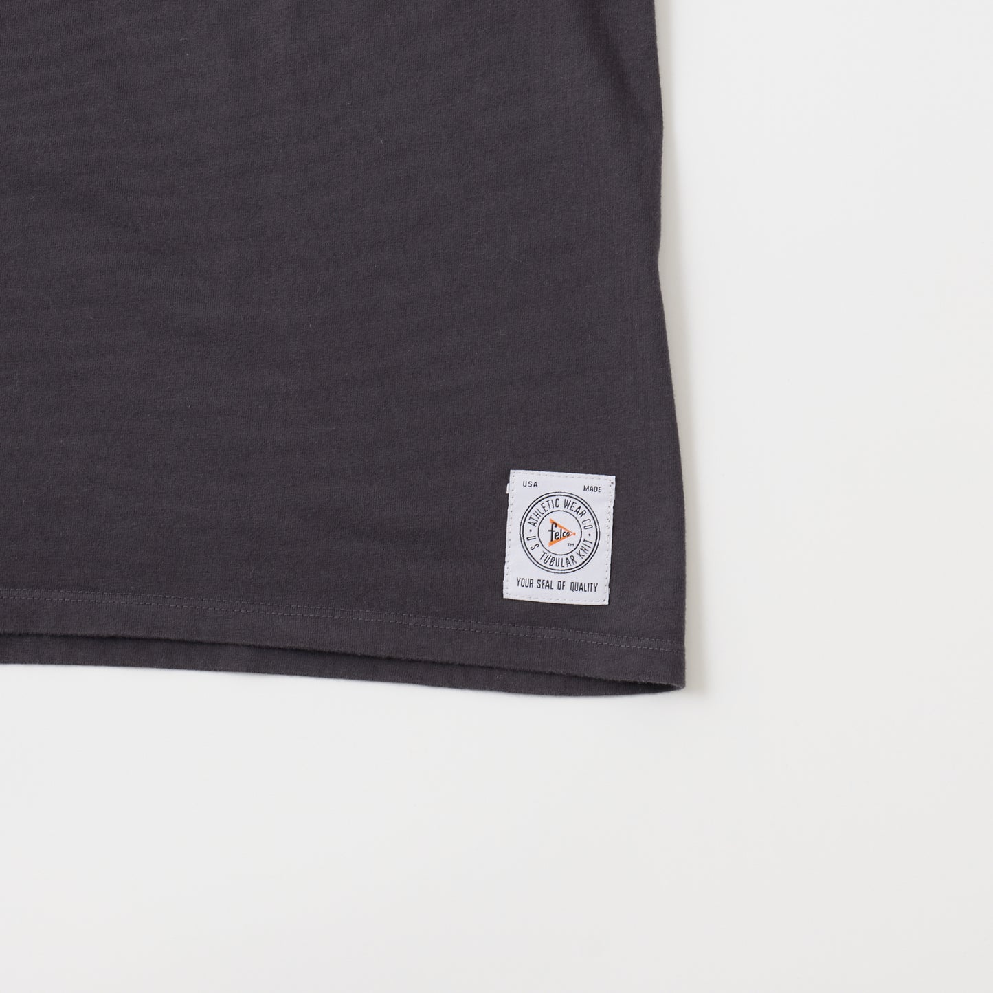 FELCO SS  V NECK POCKET-T 18 SINGLE TUBULAR JERSEY MADE IN USA - 2 COLORS