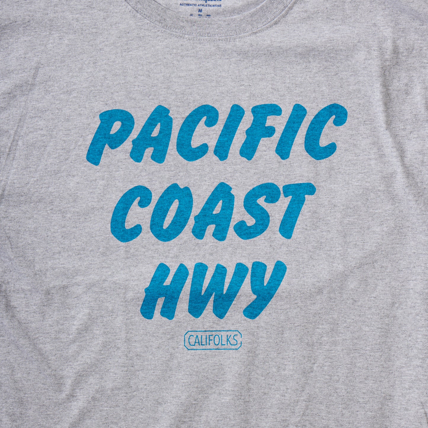 CALIFOLKS S/S WORD PRINT US CHAMPION 6oz CREW T-SHIRT - PACIFIC COAST HWY