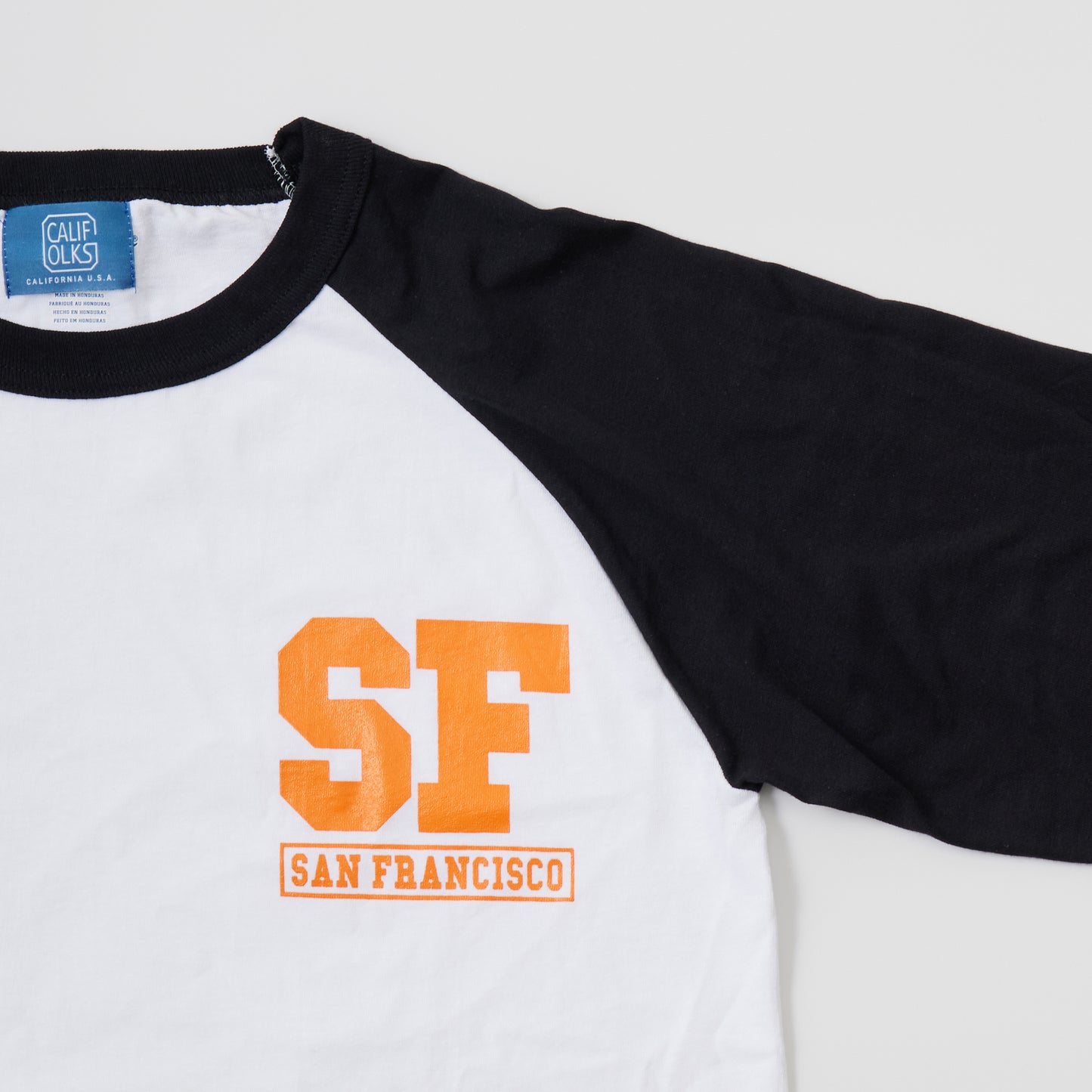 CALIFOLKS CITY PRINT CHAMPION RAGLAN BASEBALL T-SHIRT - WHITE - BLACK SF