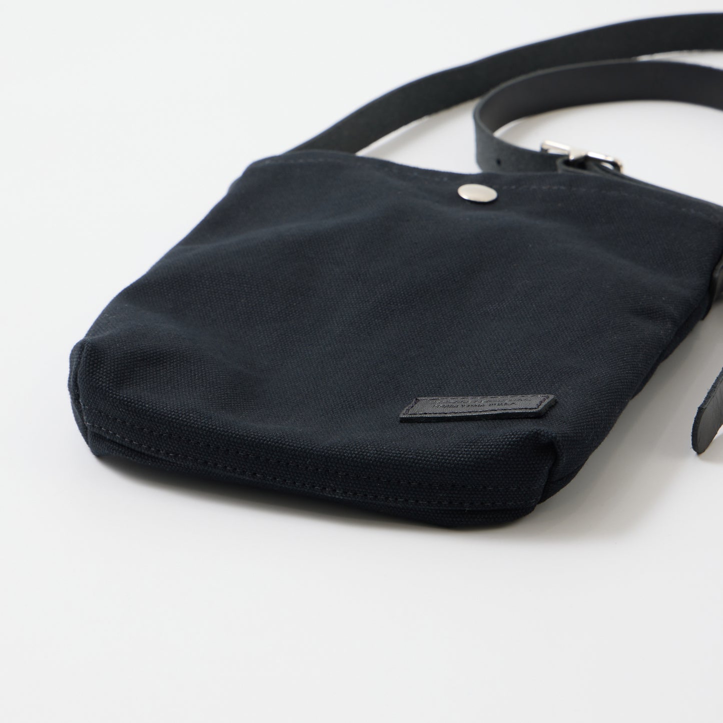 HERITAGE LEATHER 18oz CANVAS CUSTOM MADE SACOCHE BAG W/ LEATHER STRAP - BLACK / BLACK LEATHER