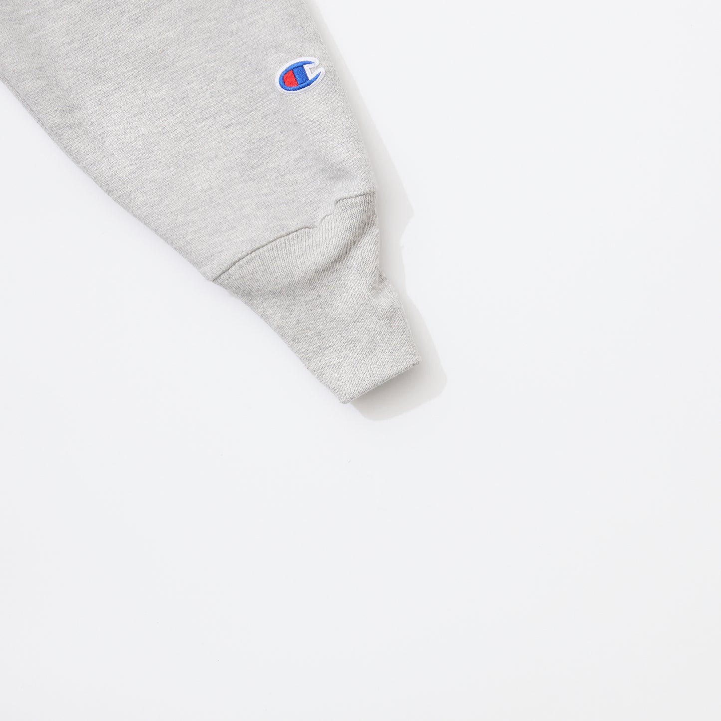 CALIFOLKS CHAMPION REVERSE WEAVE HOODED PULLOVER SWEAT - 8Y8