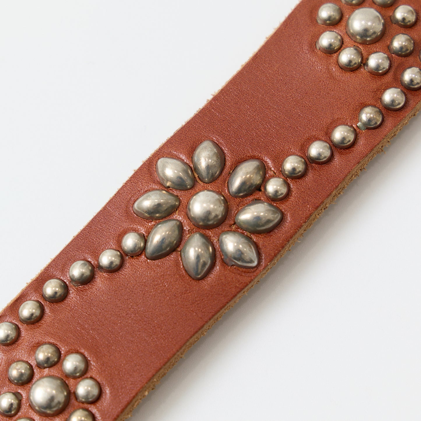 HTC END ONLY 25 STUDS LG 1.25 BELT